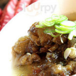 Qiān Wū Niú Shāo Ròu J's Yuàn Comida