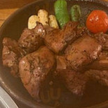 Yuán Zǔ Shāo Niǎo Wán Wàn Běn Diàn Comida