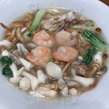Dǐng Tài Fēng Lì Chuān Diàn food