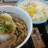 Coco Yī Fān Wū Jiǔ Liú Mǐ Yì Yuán Diàn Comida