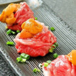 Tàn Huǒ Shāo Ròu と Hǎi Xiān Bāng Shāo き たにやん Comida
