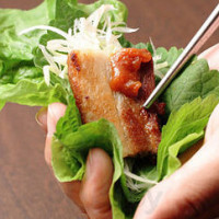 Shāo Ròu Lǐ Cháo Yuán Bù Shī Diàn Comida