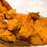 Hè Huá Bō Jī Wū food