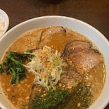 ぐうたら Comida