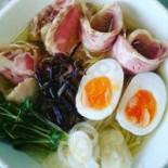 ホット・エアー Comida