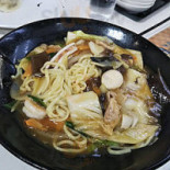 Jiǎo Zi の Wáng Jiāng Yī Dān Lǜ ヶ Qiū Diàn Comida