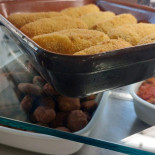 ออลบลูส์ โฮมแอนด์คาเฟ่ Comida