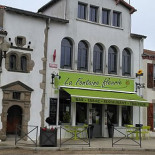 Jì Exterior