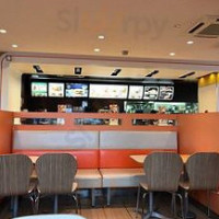 マクドナルド ān Tán Chuān Píng Hé Táng Diàn Dentro