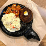 モナモナ Comida