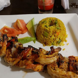 Wèi Yóu Comida