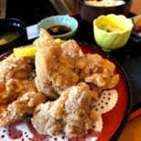 お Shí Shì Chǔ Shān Cūn Comida