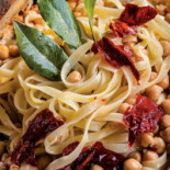 Luò Wǔ Zhě Comida