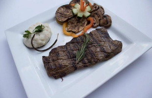 Shāo Ròu ホルモン Xiào ら Yán Bebida