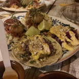ハテナ Jù Lè Bù Comida