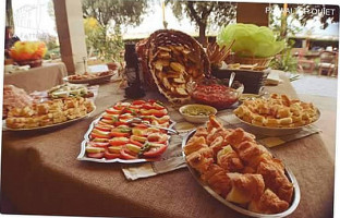 Shí Shì Chǔ Gāo Qiáo food