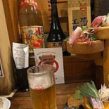 Shí Yuán Niú と Hǎi Xiān の Diàn てっぺん Dentro