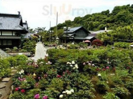 Xiǎo Zūn Guì Bīn Guǎn Shí Shì Chǔ Exterior