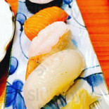Qiān Suì Yì Comida