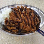 カレーのチャンピオン Yě 々 Shì Běn Diàn Comida