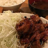 トンテキ Wū ちゃん Sì Rì Shì Diàn Comida