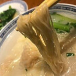 Xiāng Gǎng Miàn Xīn Jì Sān Sù Běn Diàn Comida