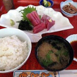 Yú Yú Mào Comida