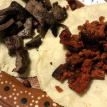 Mò Guǎng Shòu Sī Comida