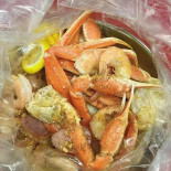 Jiǎ Luó Běn Diàn Bā Hóng Yuán Zhǎo Jīn Diàn Comida