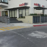 Yī Gōng Diàn Exterior