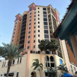 Dé Dé Dōng Hǎi Diàn outside