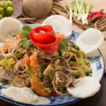 The Railway Hanoi 2 Comida