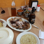 Tiān Shuǐ Yǎ Jū Guó Mào Diàn Comida