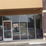 Hell Pizza Exterior