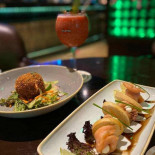 Mcgettigan’s Ajman Bebida