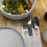 Somewhere Comida