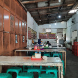 Baso Sop Balungan Pak Joyo Exterior