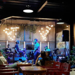 Luminous Gresik Cafe Bebida