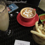 Luminous Gresik Cafe Bebida