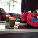 Resto Ulam Sari /tutup Bebida