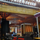 Semeru Cafe Dentro