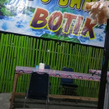 Sego Sambel Botik Exterior