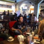 Le'gita Coffee Donuts Dentro