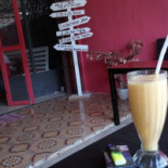 Nunha Cafe Dentro