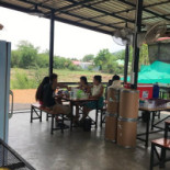 ร้านตู้ก๋วยเตี๋ยวหลังเขา By ยายฝ้าย Exterior