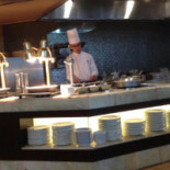 Feast Dentro