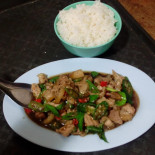 Thon Salawin Khun Yuam Comida