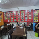 ร้านจงหัว Zhonghua Chinese Dentro