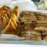 Al Mukhtar Bakery Comida