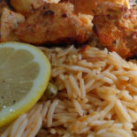 Madfoon Al Khaima مطعم مدفون الخيمه Comida